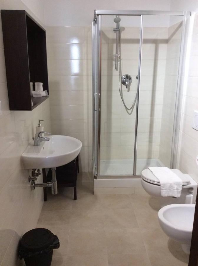 Colombo 181 Hotel ริโอมัจโจเร ภายนอก รูปภาพ